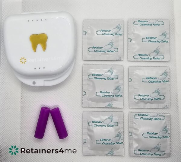 Free from us: Retainer traveling box Cleaning tablets Chewies